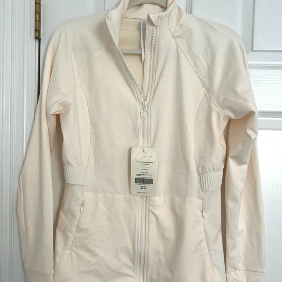 Fabletics Trinity Performance Jacket - Picture 3 of 6